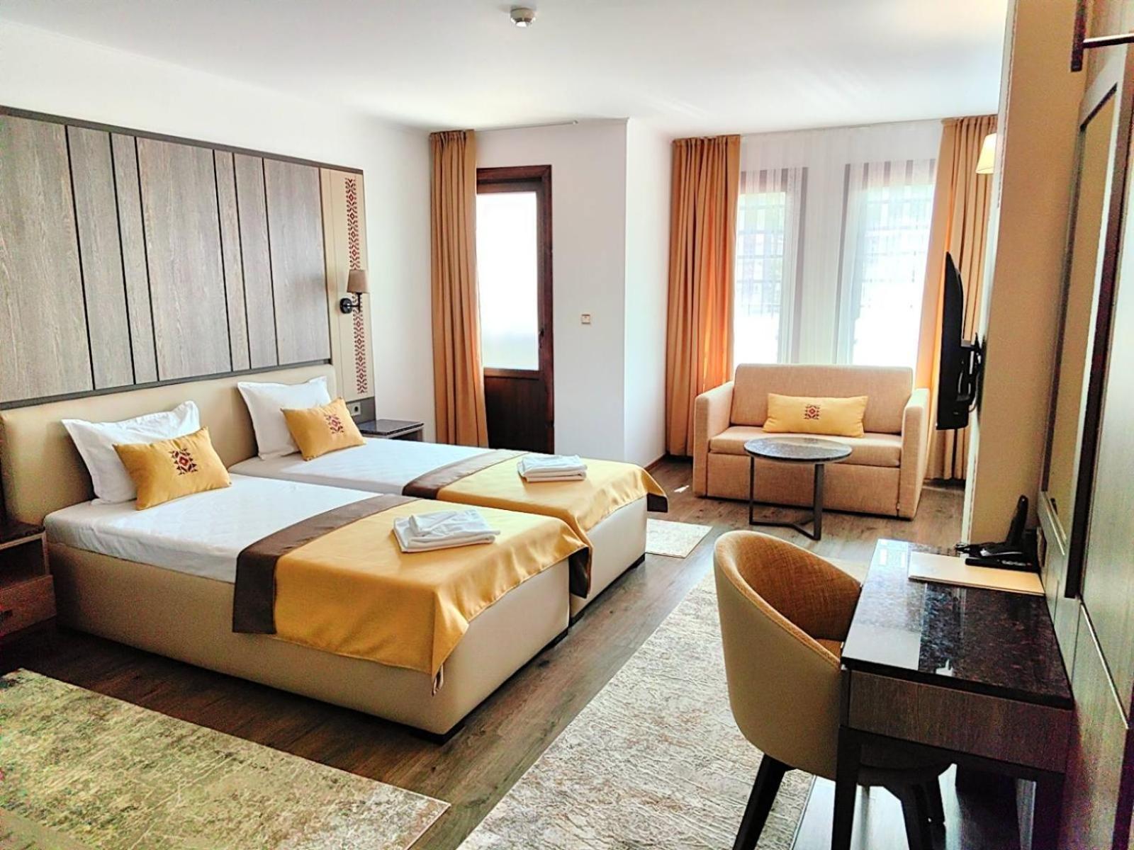Hotel Complex Aleksandar 3*
